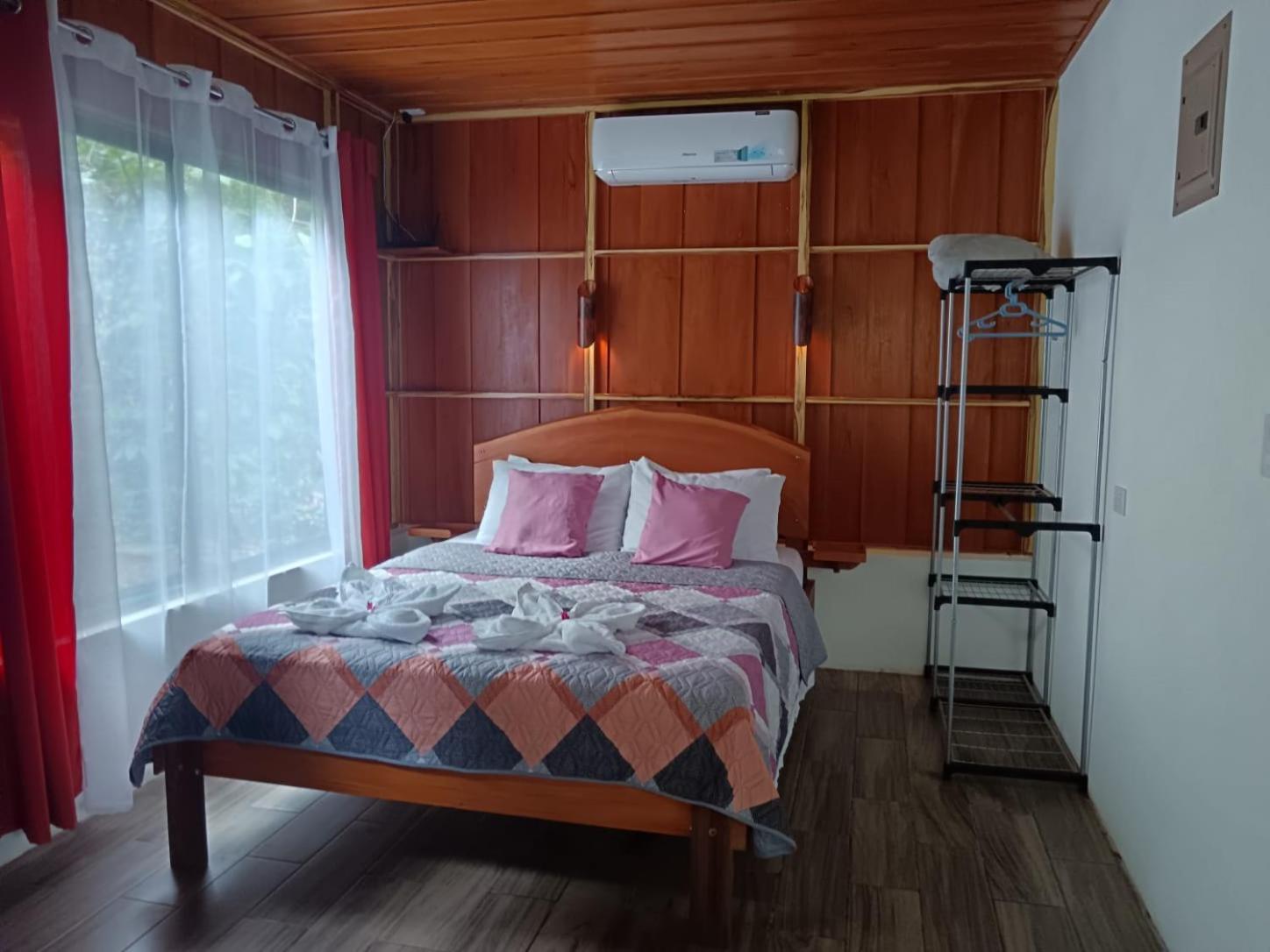 Gambas Lodge La Fortuna Екстериор снимка